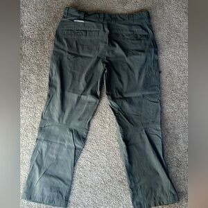 38/30 Columbia pants